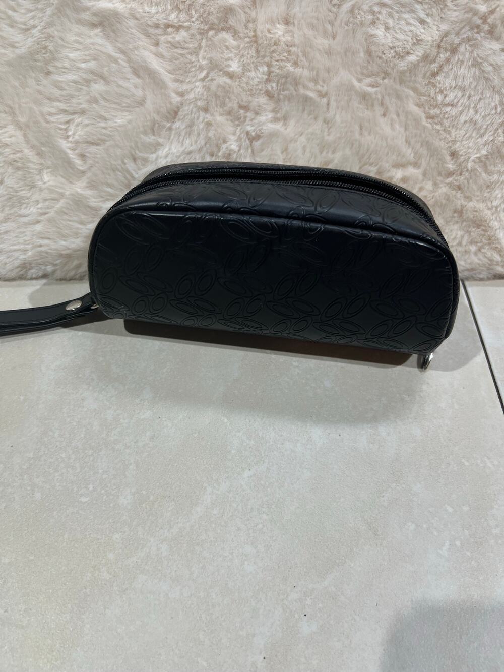 Genuine Oakley Black Zip Sunglasses Case Hard Shell Travel Protective EUC